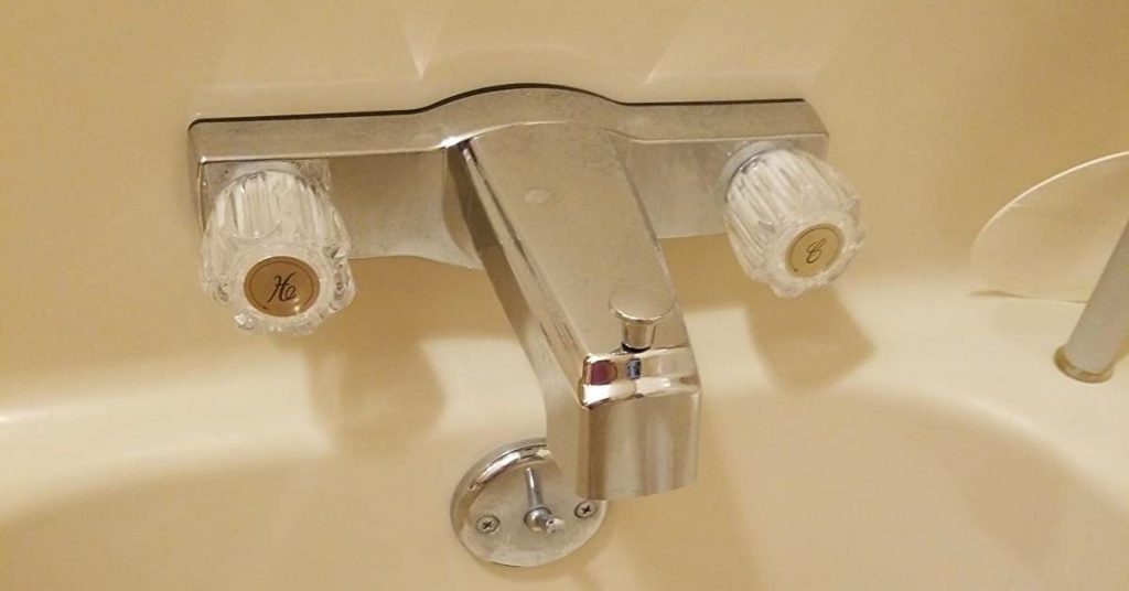 robinet de baignoire qui fuit